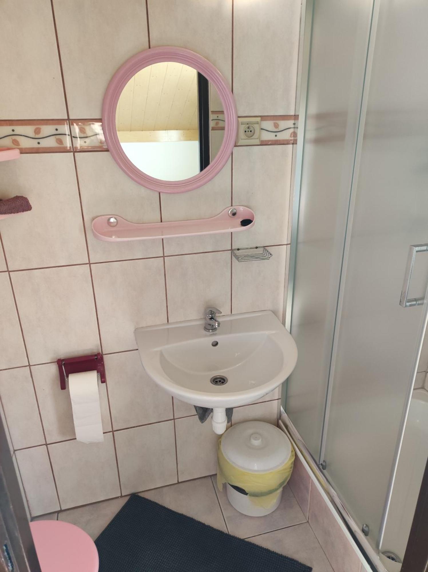 Dom Goscinny Ewa - Noclegi W Polanczyku Esterno foto